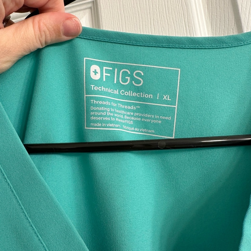 XL Figs Catarina - Surgical Green